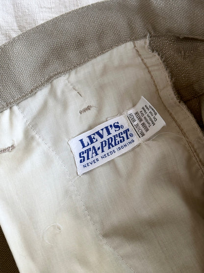 Levi's sta-prest W26