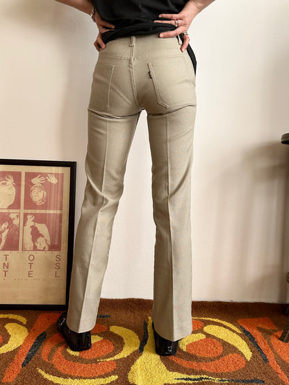 Levi's sta-prest W26