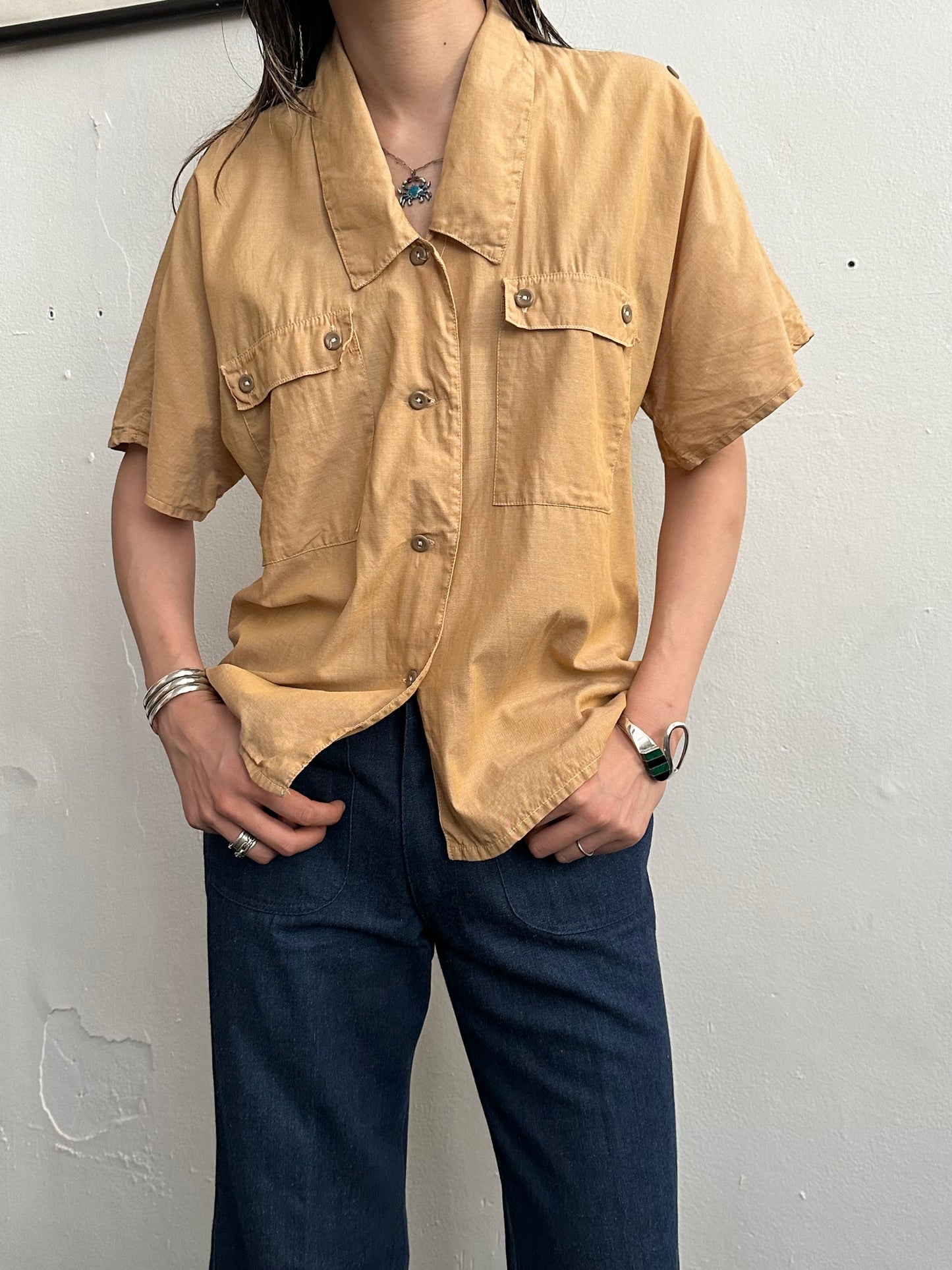 70s women shirt