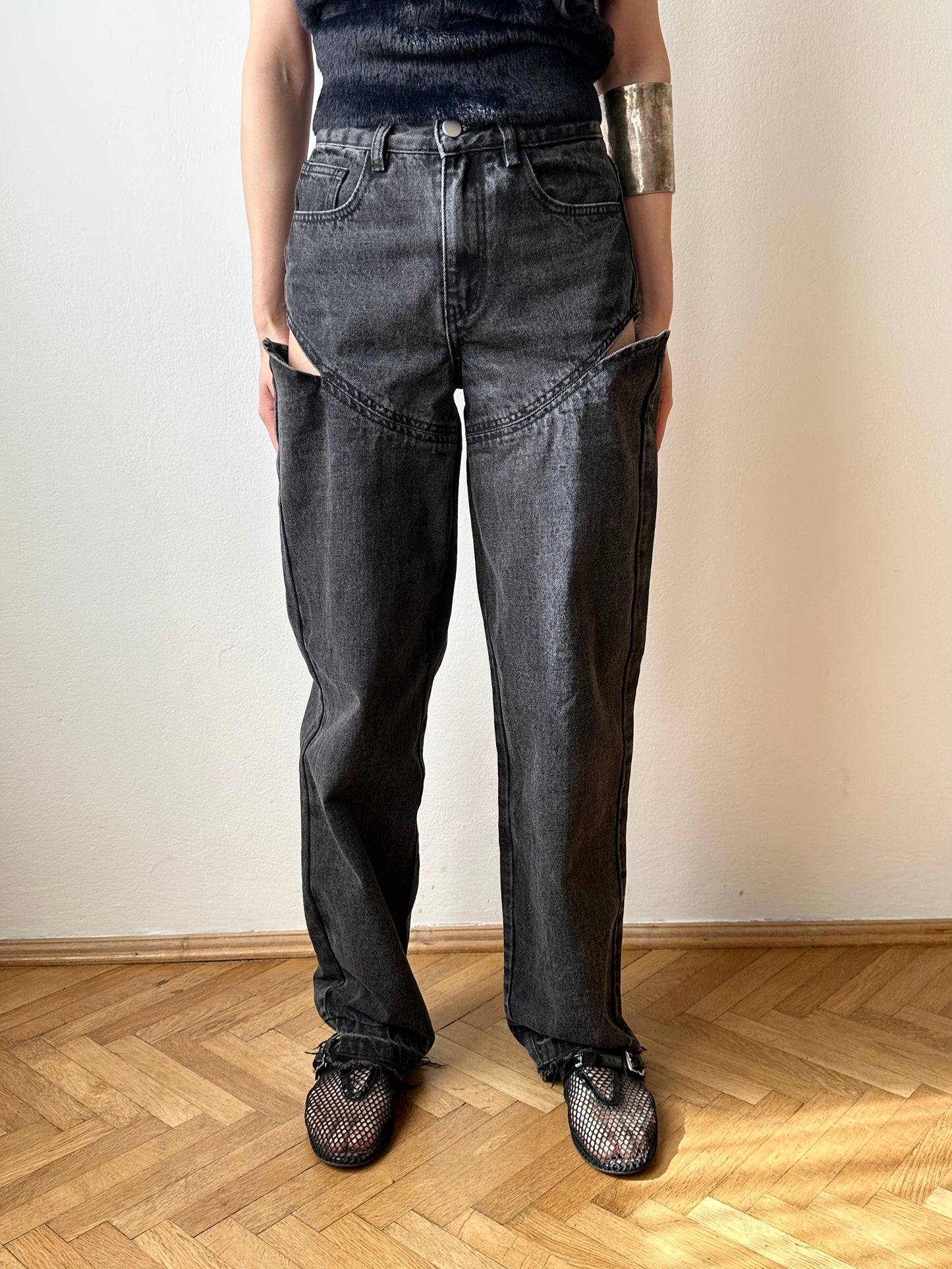 Thigh slash black denim W26