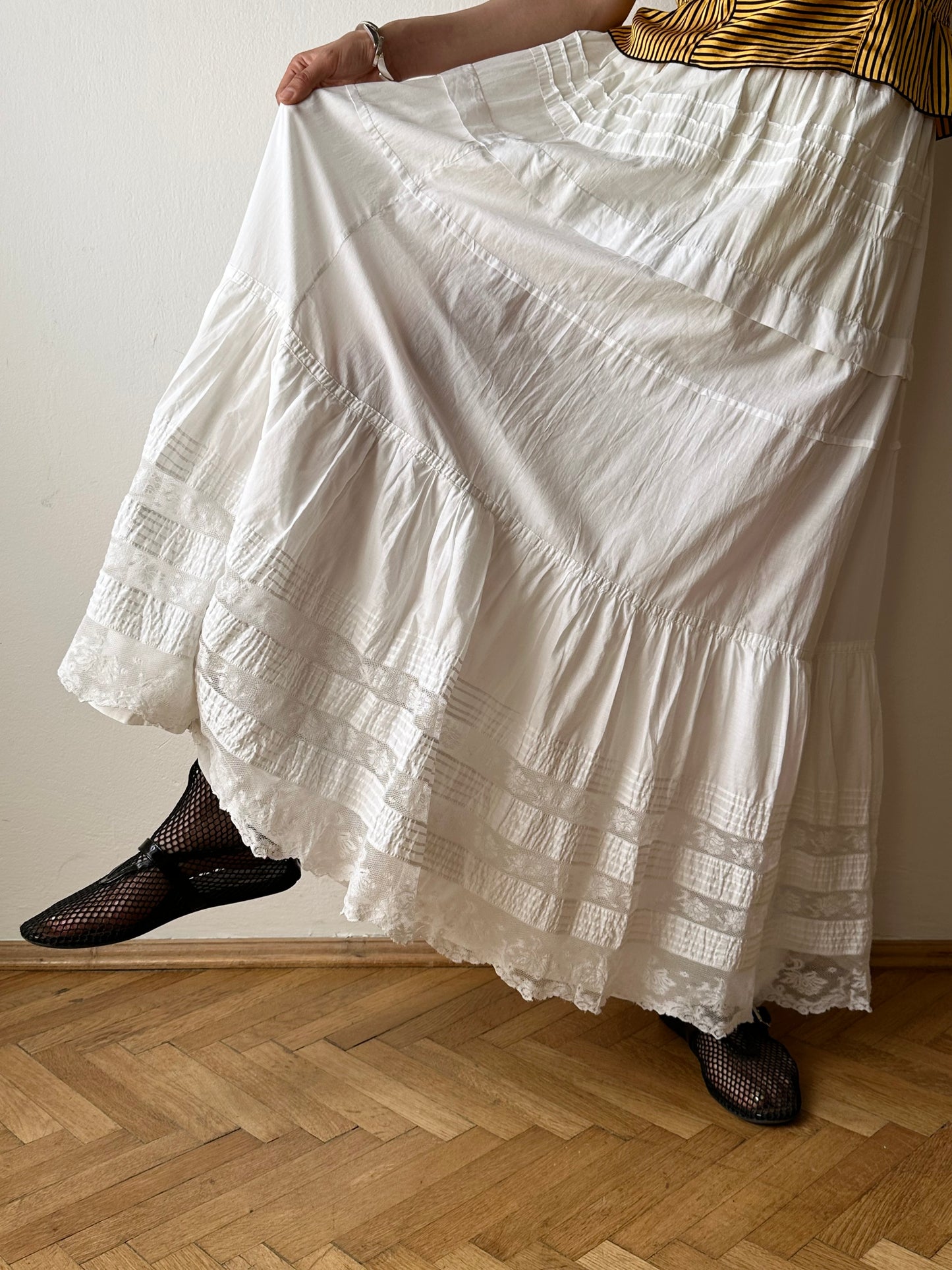 Edwardian lace cotton petticoat W26