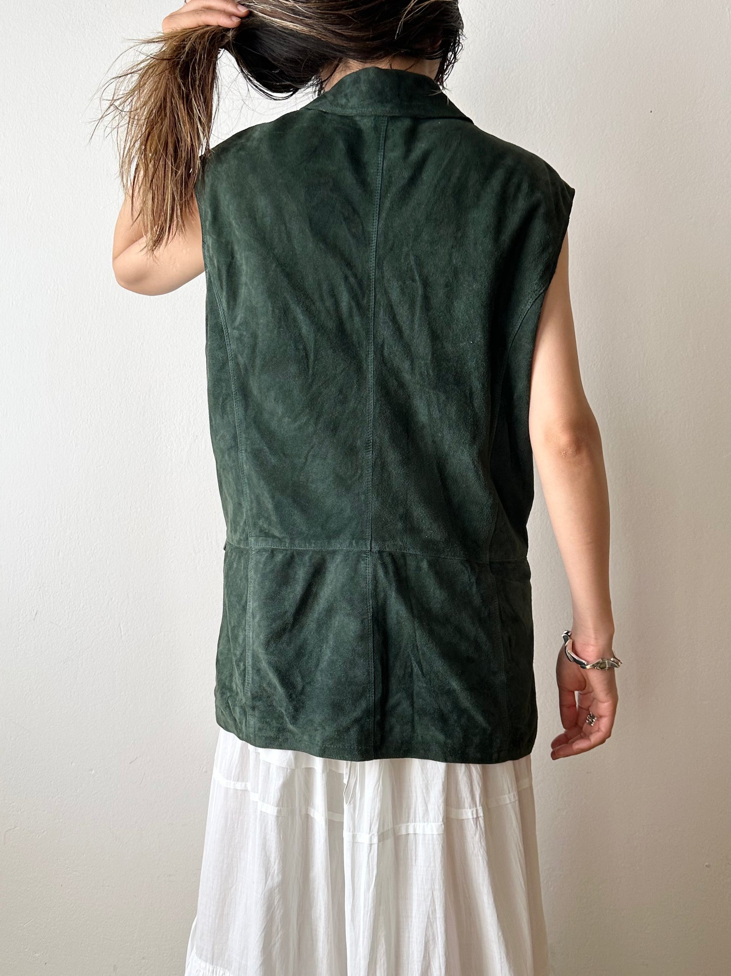 90s suede vest in dark forest
