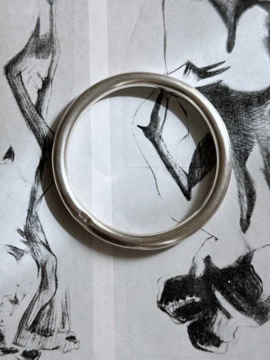 sterling silver complete round bangle