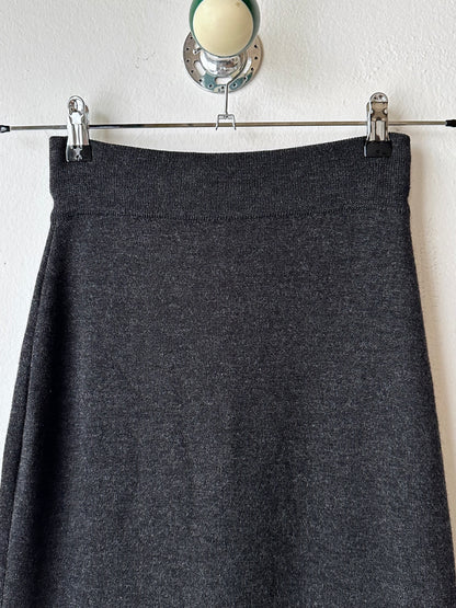 charcoal knit skirt