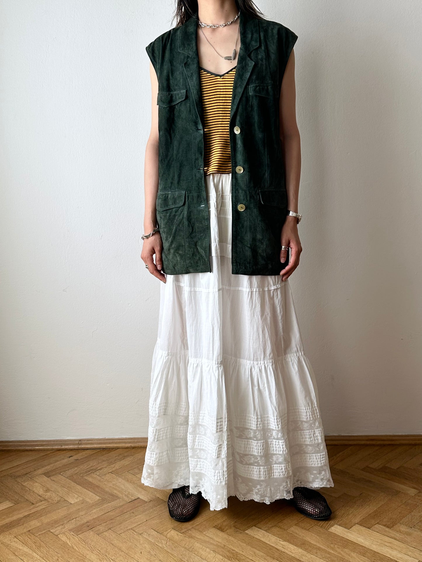 90s suede vest in dark forest