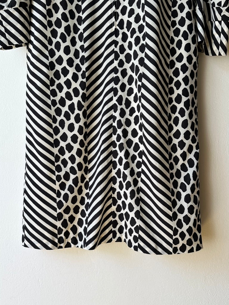 German madame animal dress