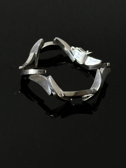 Polish special constructive bracelet