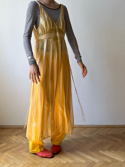80s France beach parasol dress