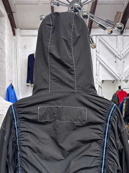 JET SET Toto Praha Vintage clothing store Antique shop プラハ 古着屋 古着 Black 黒 Prague Vintage ヴィンテージ