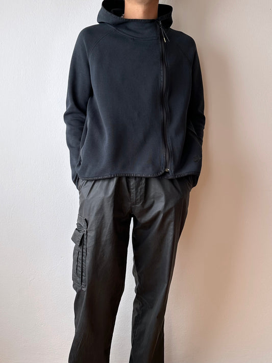 NIKE BLACK - L
