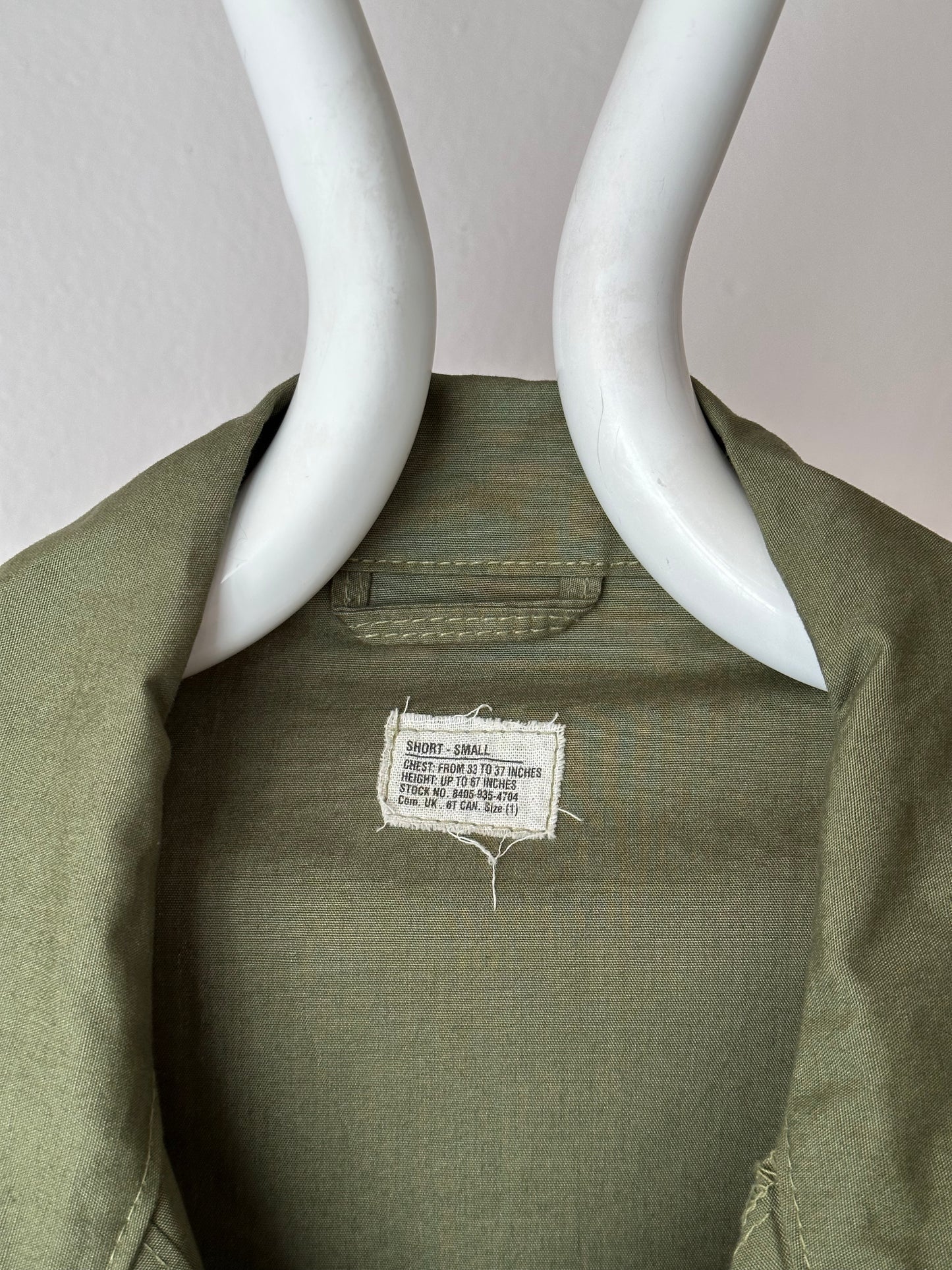 1964s US army jungle fatigue jacket , Dead stock