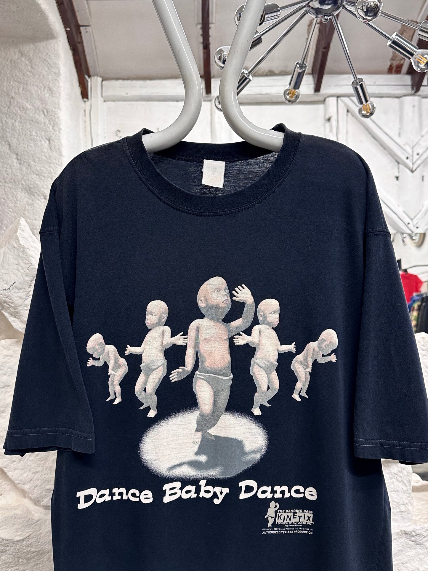 90's Dancing Baby T-shirt Vintage 90年代 Tee Tシャツ Black 黒 Tee Toto Praha Vintage clothing store 古着屋 プラハ