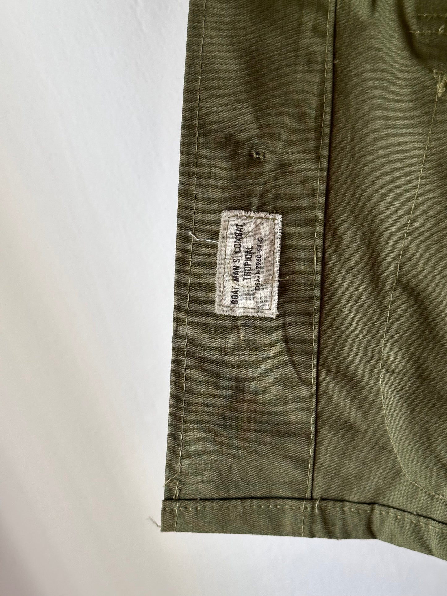 1964s US army jungle fatigue jacket , Dead stock