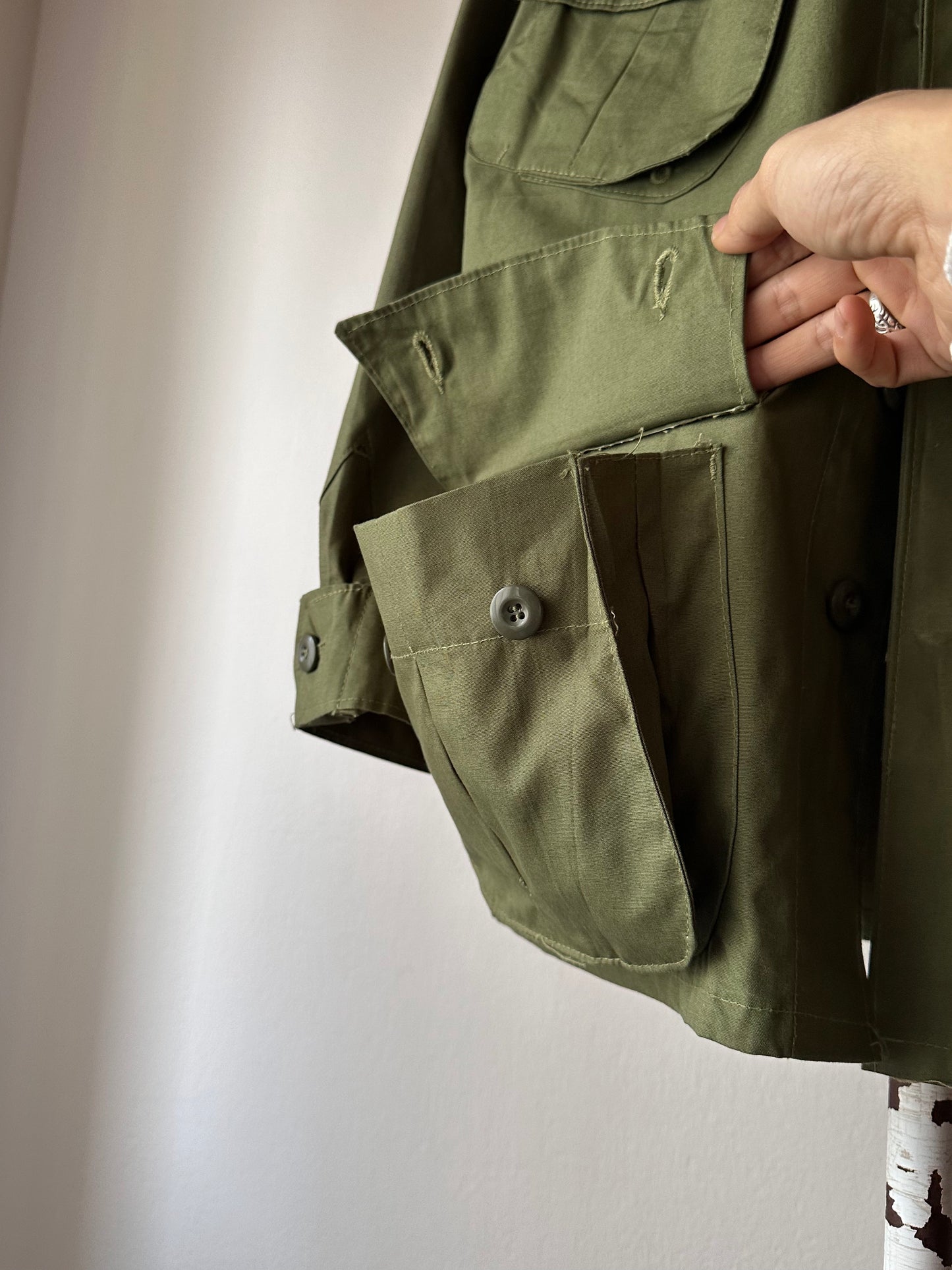 1964s US army jungle fatigue jacket , Dead stock