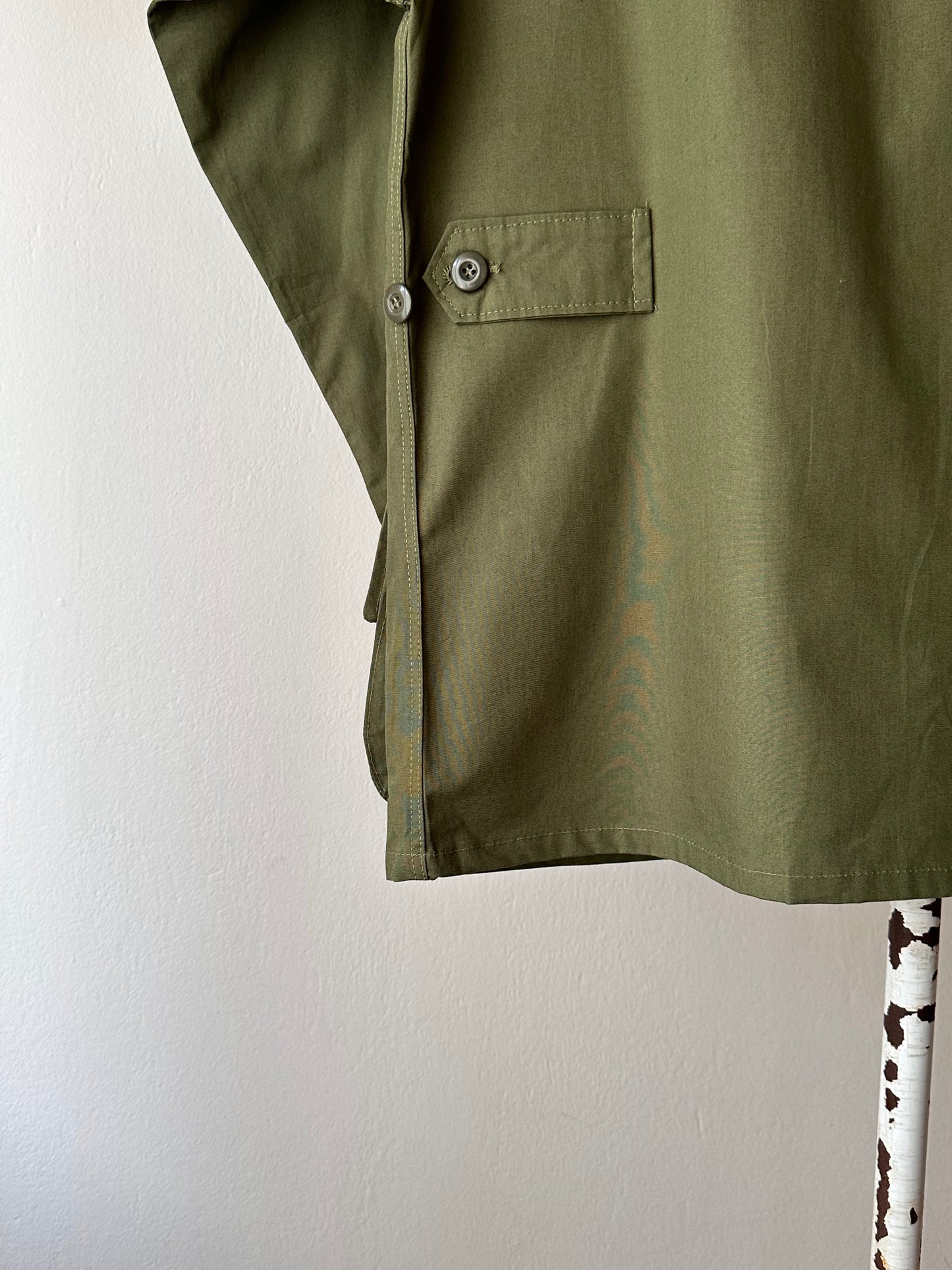 1964s US army jungle fatigue jacket , Dead stock