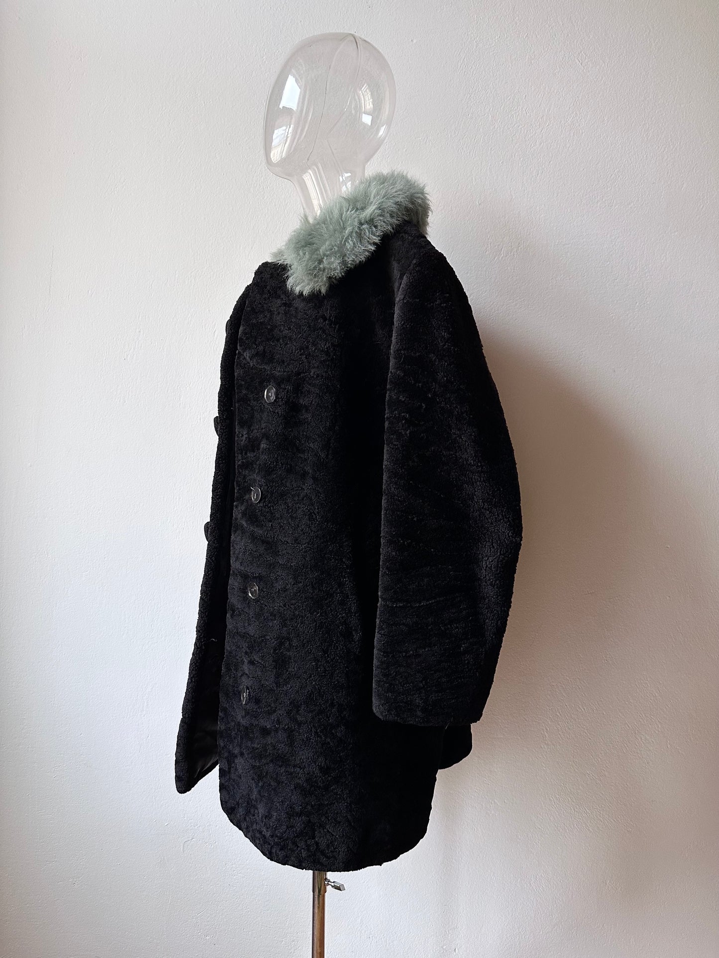 60s genuine sheepskin coat with mint collar