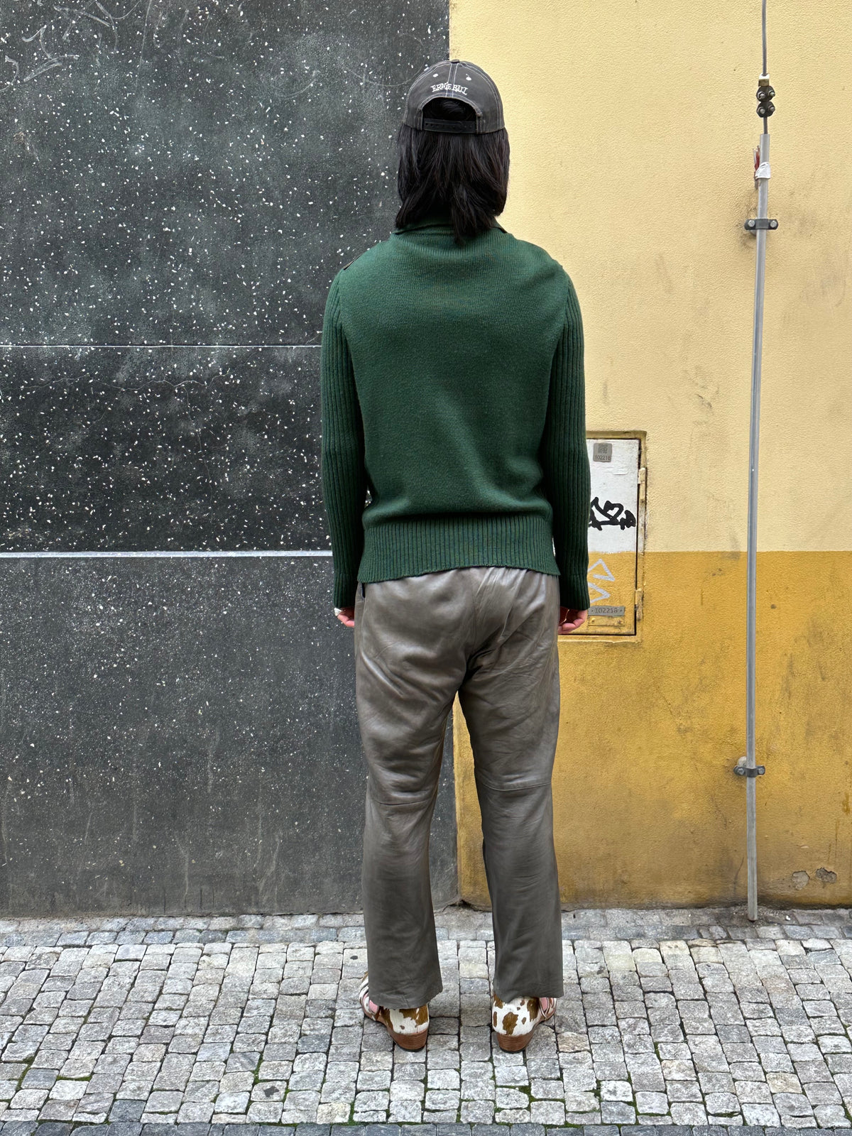 Suede/Wool knit zip-up jacket