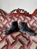 vintage black hair winter boots / 39