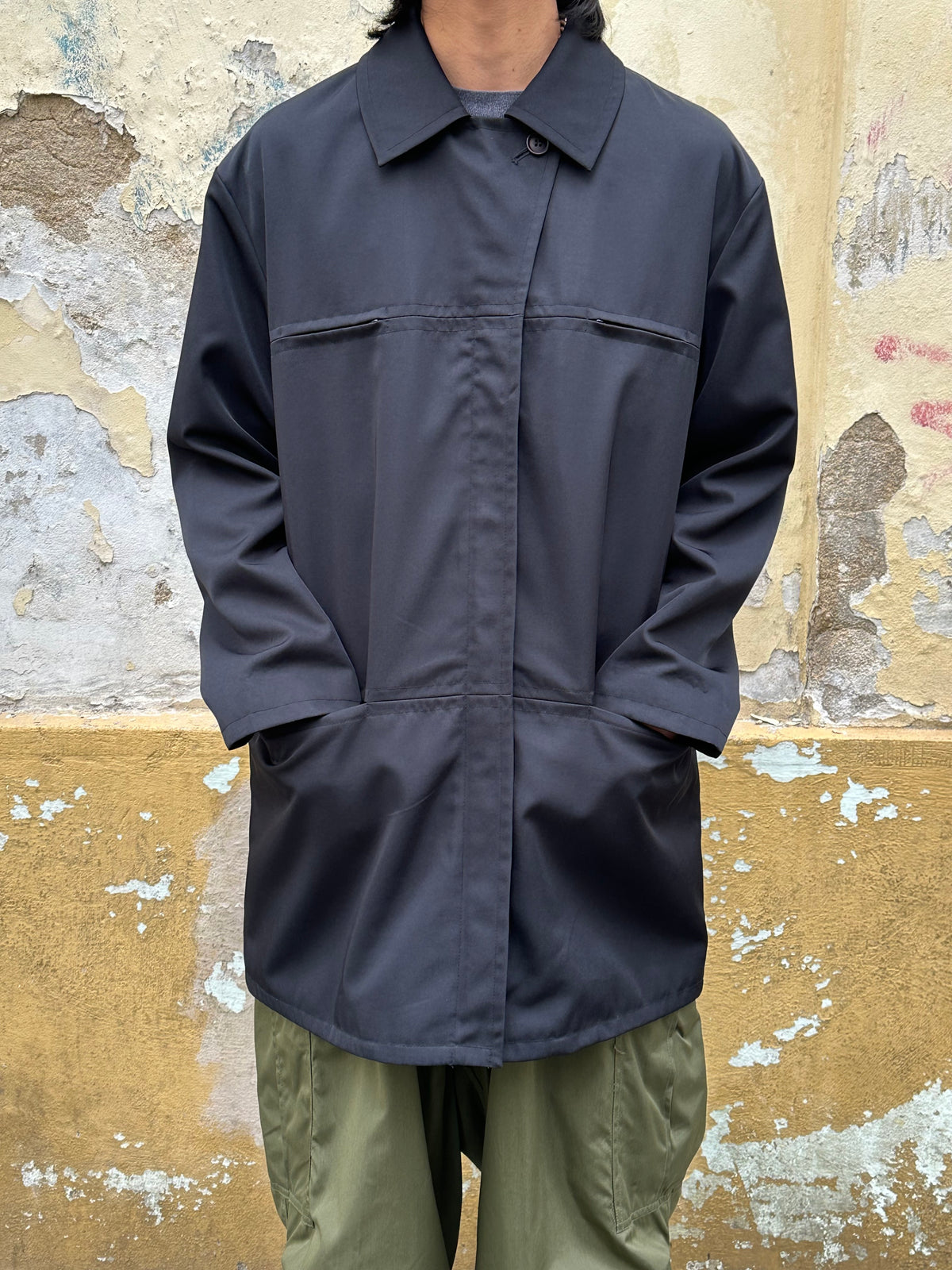 Early 00s Black poly jacket