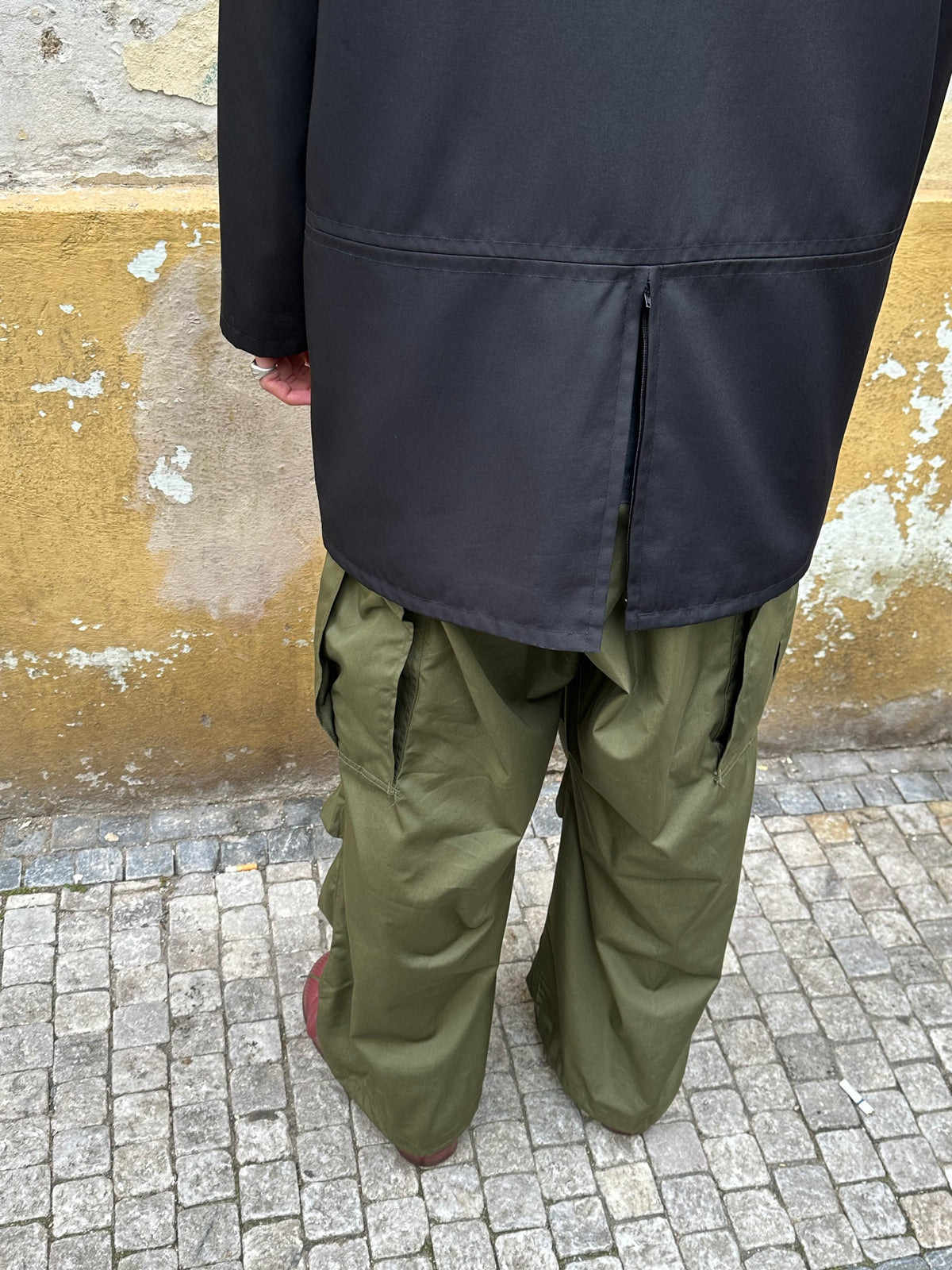 Early 00s Black poly jacket
