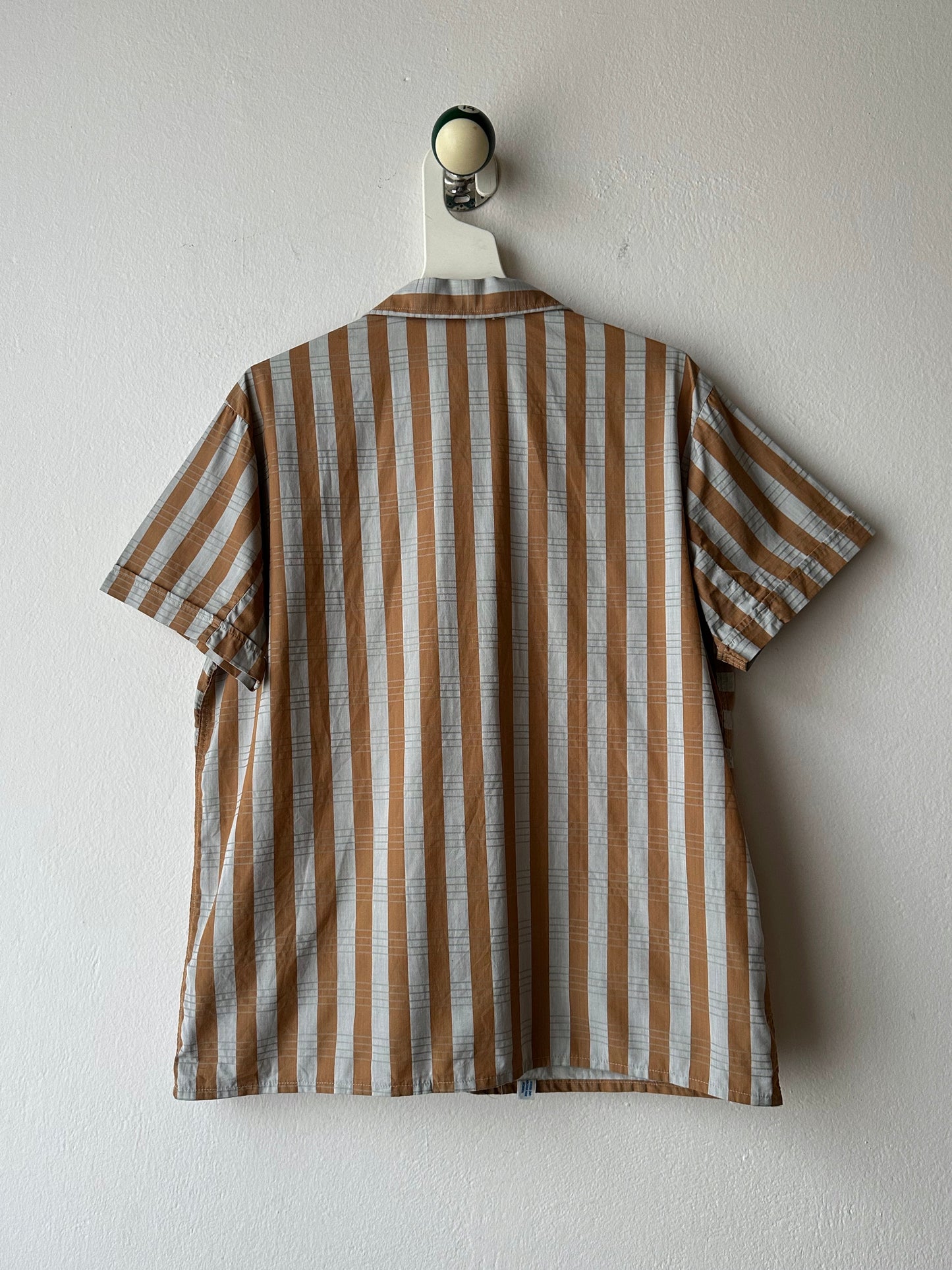 1970s leisure shirt