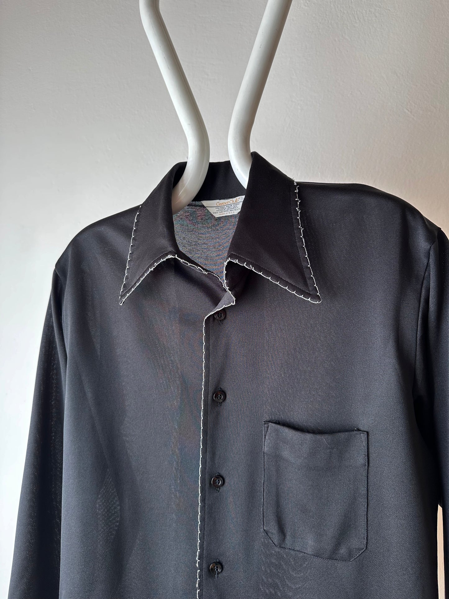 70s Poly Black