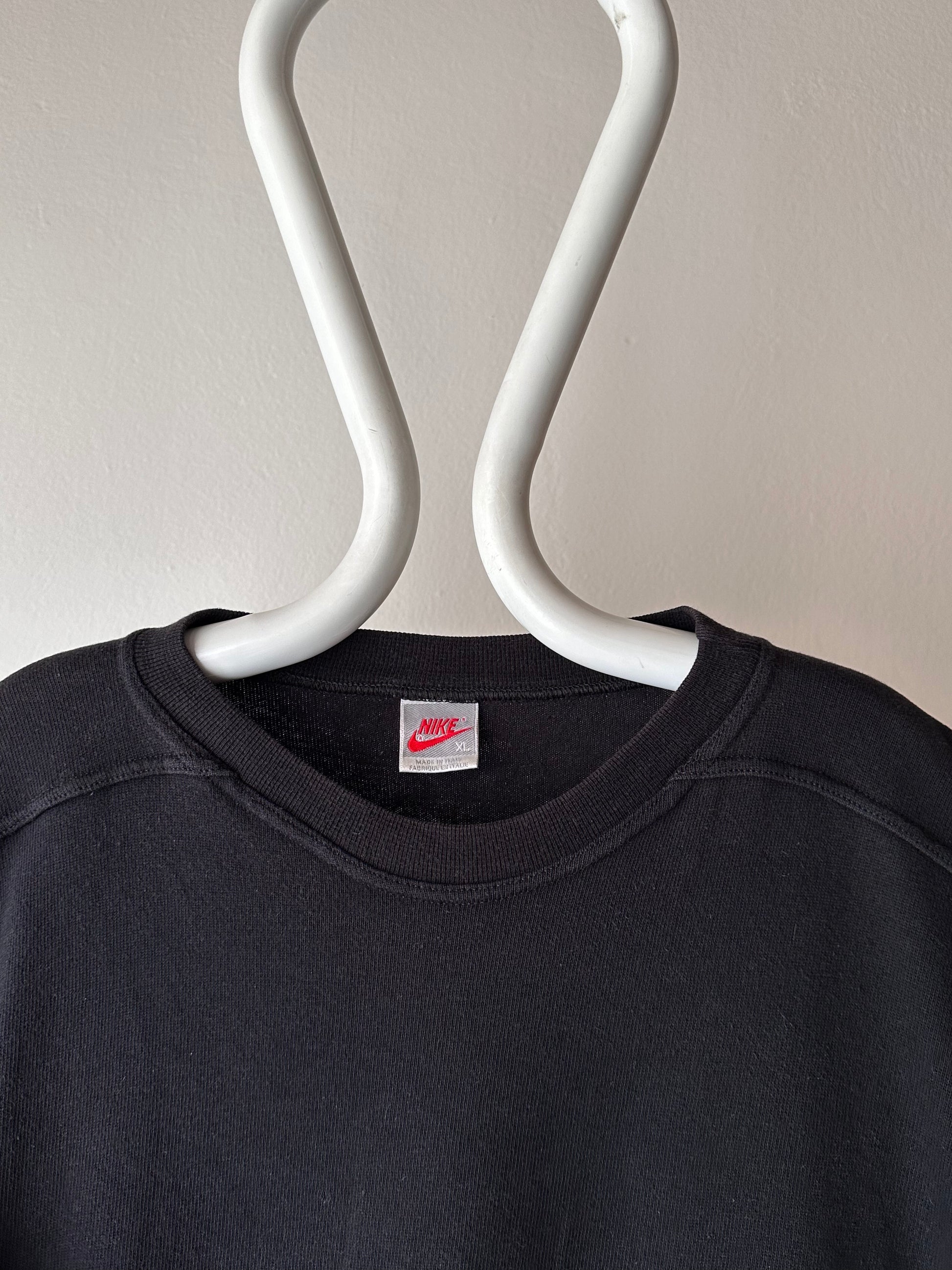 90's Nike 90年代 ナイキ sweatshirt スウェット シャツ 半袖 Vintage ヴィンテージ Made in Italy イタリア製 Praha Prague Vintage store プラハ 古着屋 古着 ユーロ古着 ヨーロッパ古着