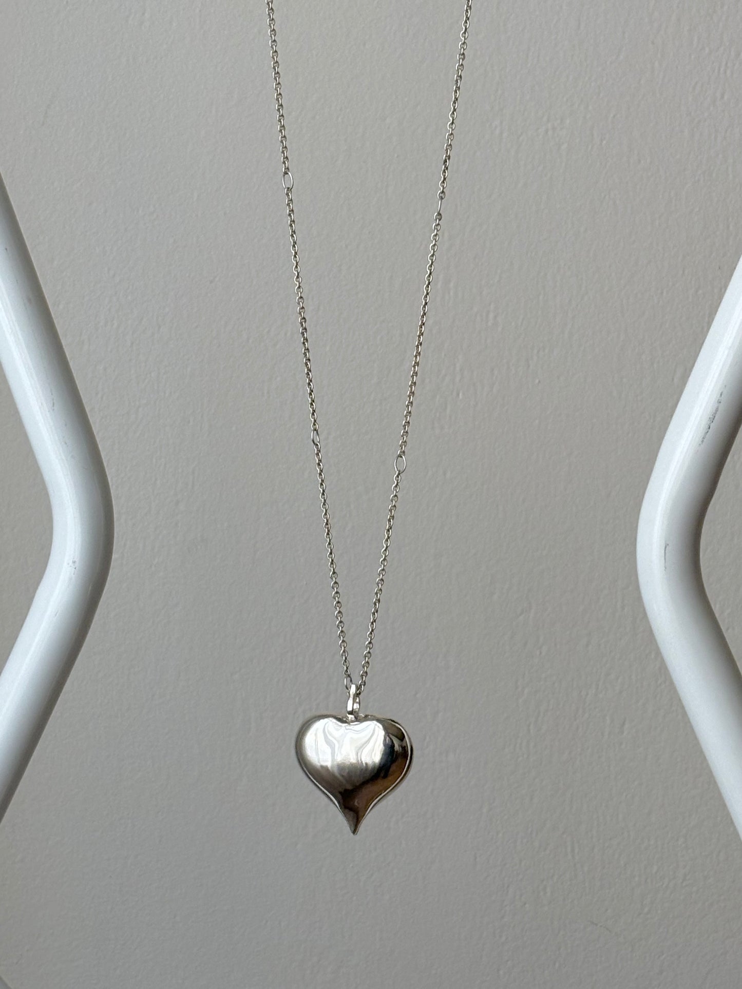 Kurt Nielsen Denmark heart pendant necklace jewelry KNDK カートニールセン ニールセン デンマーク コペンハーゲン シルバー シルバージュエリー シルバーネックレス シルバーアクセサリー ネックレス ハート ペンダント ハートペンダント ペンダントネックレス ハートネックレス Georg Jensen Hans Hansen ジョージジェンセン ハンスハンセン