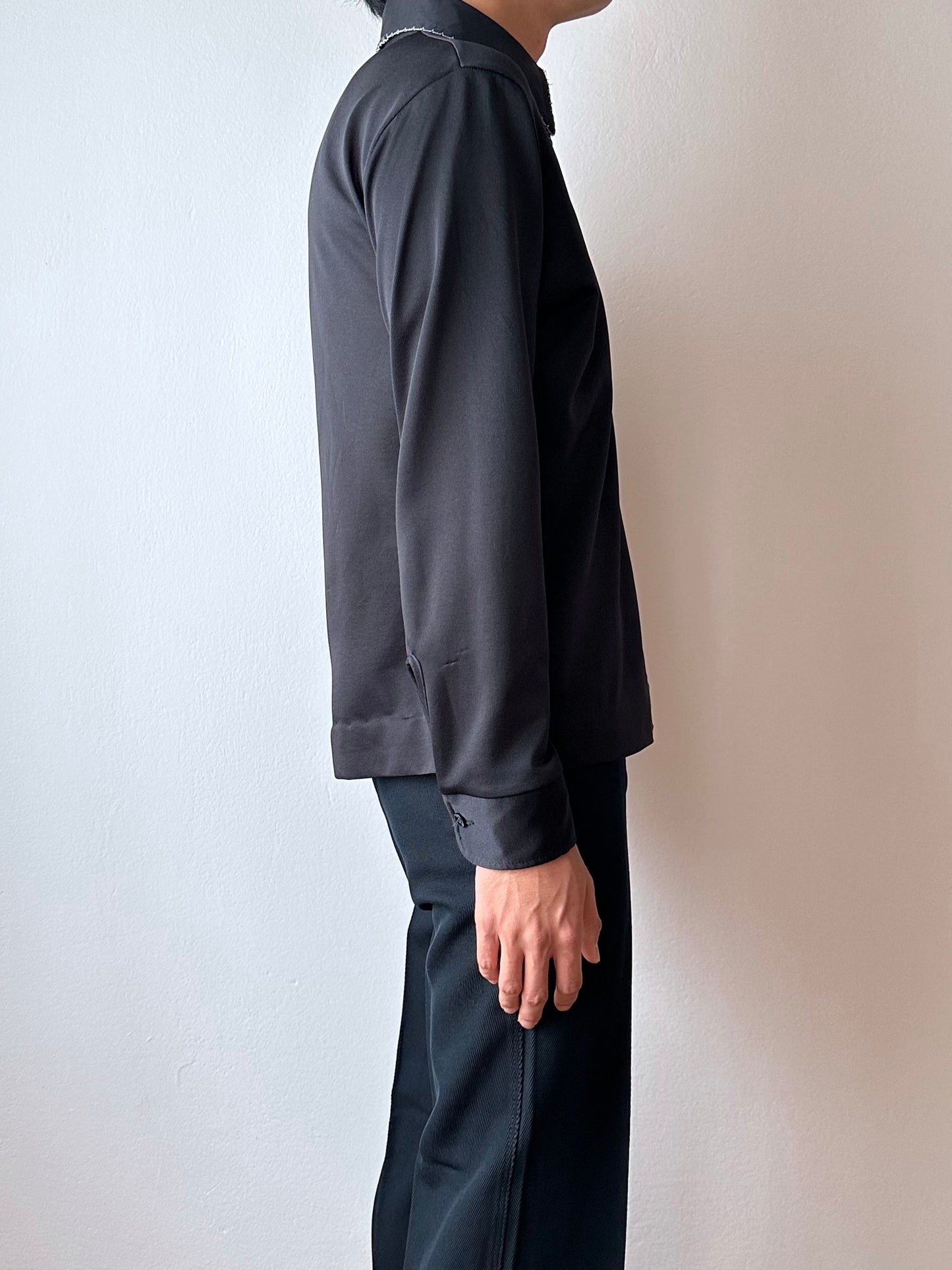 70s Poly Black