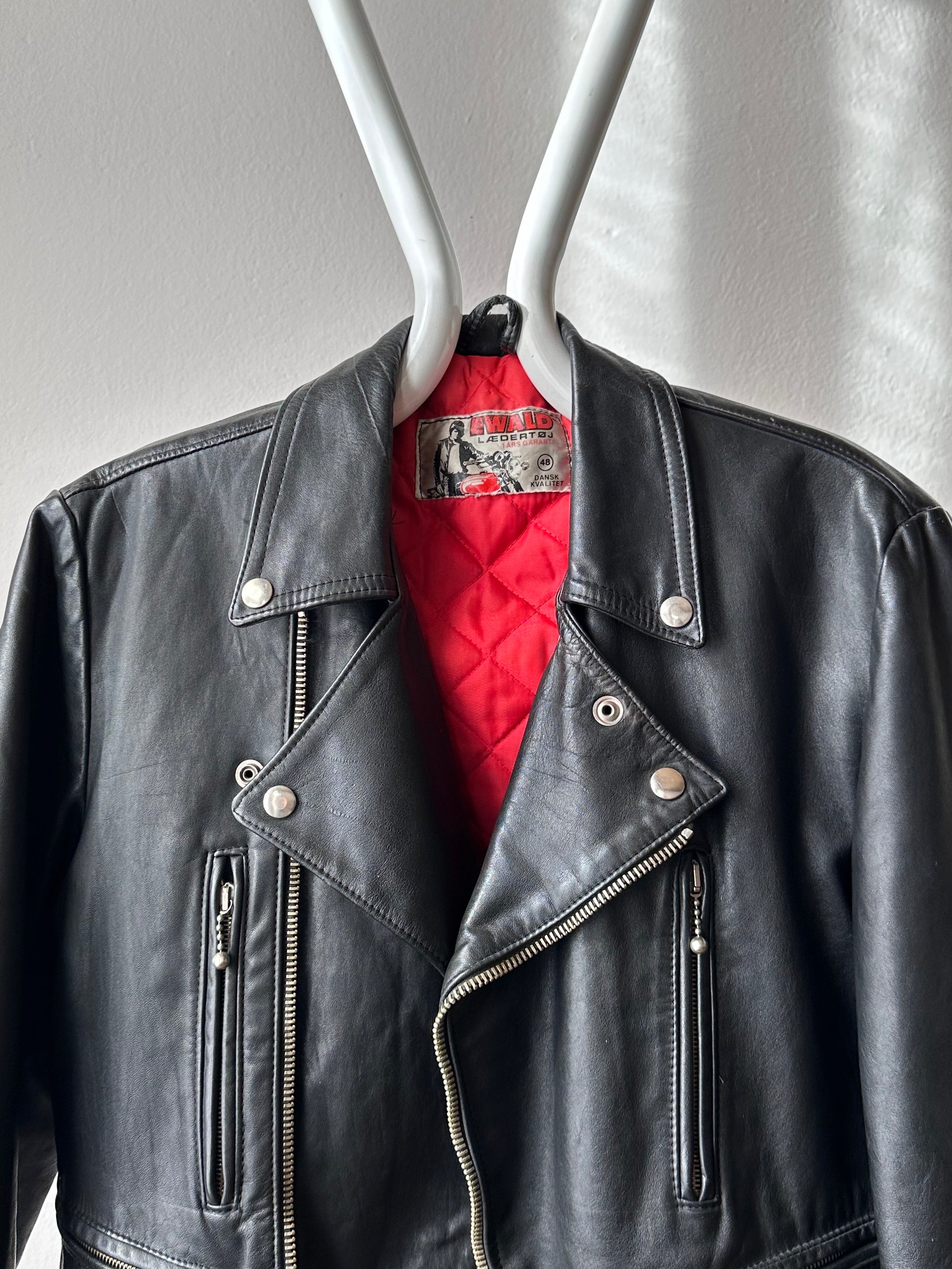 1970's 70's Riders Jacket Biker Jacket Punk rock Vintage Leather jacket Toto Praha Vintage store Vintage clothing Prague Black 70年代 ヴィンテージ ライダース ジャケット 古着 古着屋 ラモーンズ Denmark ユーロ 古着 ヨーロッパ古着 Ewald 