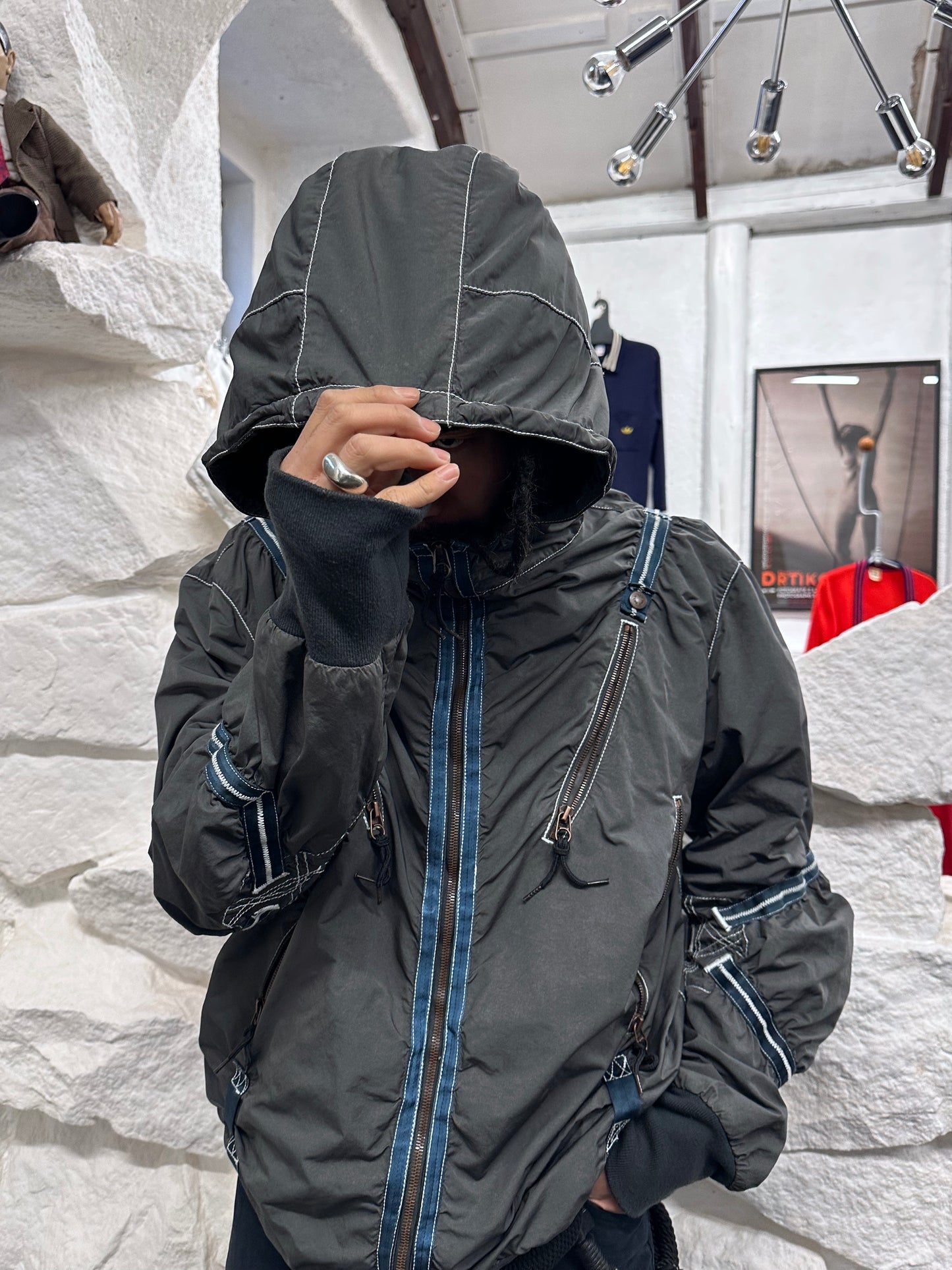 Early 00s JET SET parachute jacket