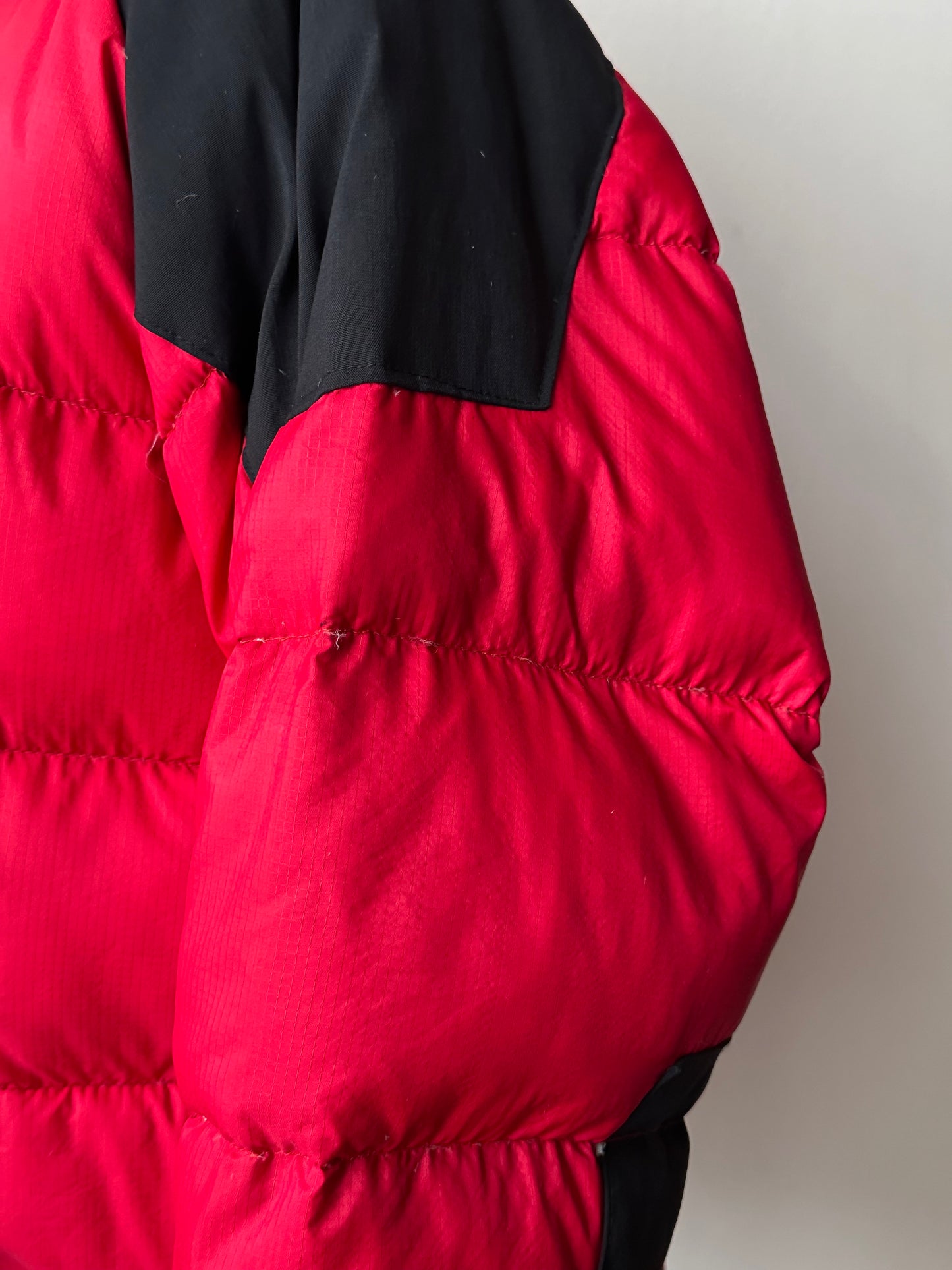 Rab England Down smock TOTO Praha Vintage clothing store プラハ 古着屋 ダウン 1990's 90年代 イギリス古着 スモック Pullover プルオーバー 