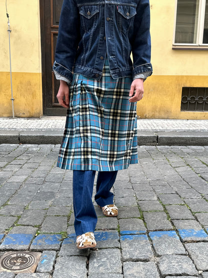 2001's Levi’s europa denim trucker jacket