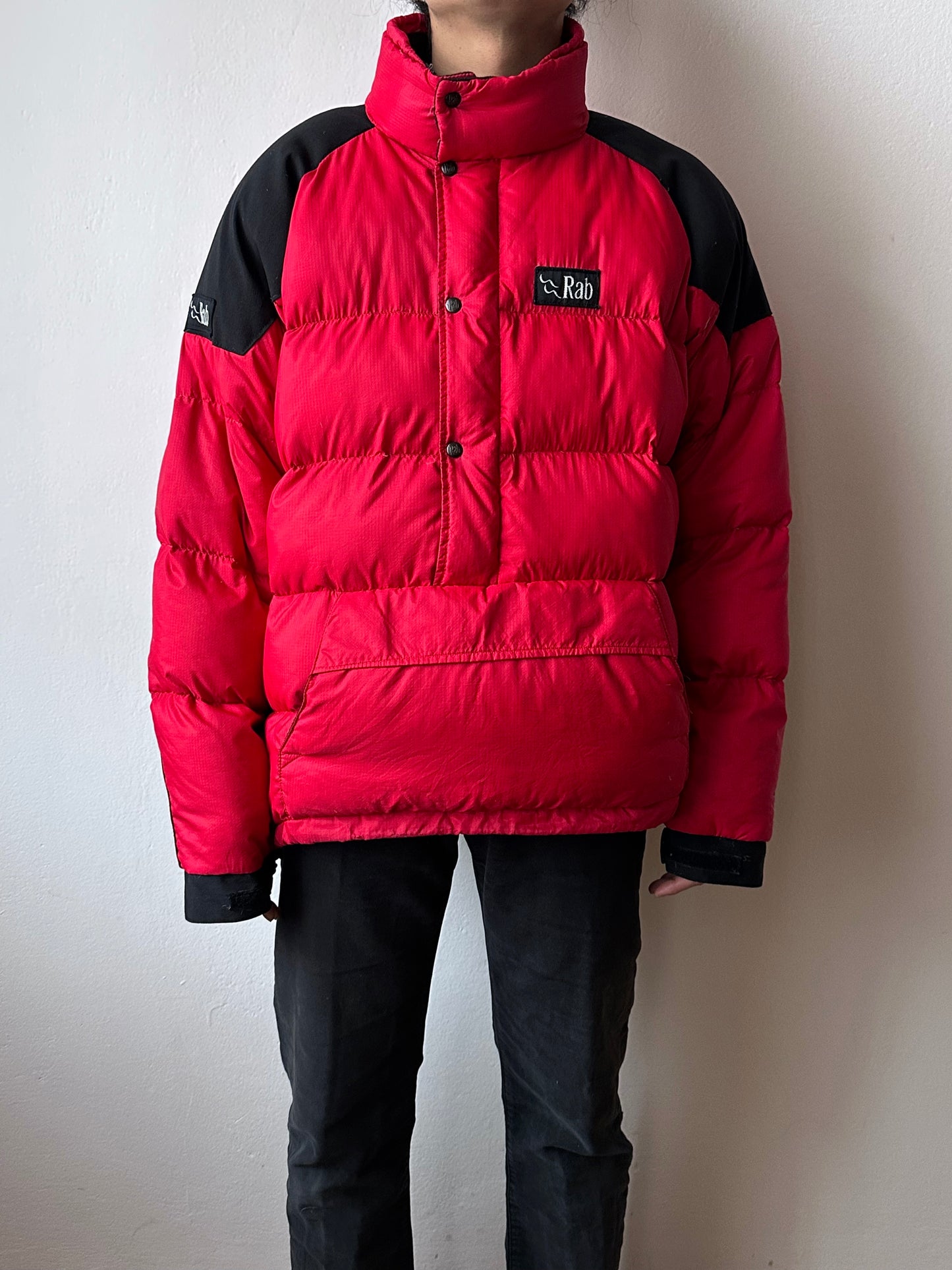 Rab England Down smock TOTO Praha Vintage clothing store プラハ 古着屋 ダウン 1990's 90年代 イギリス古着 スモック Pullover プルオーバー 