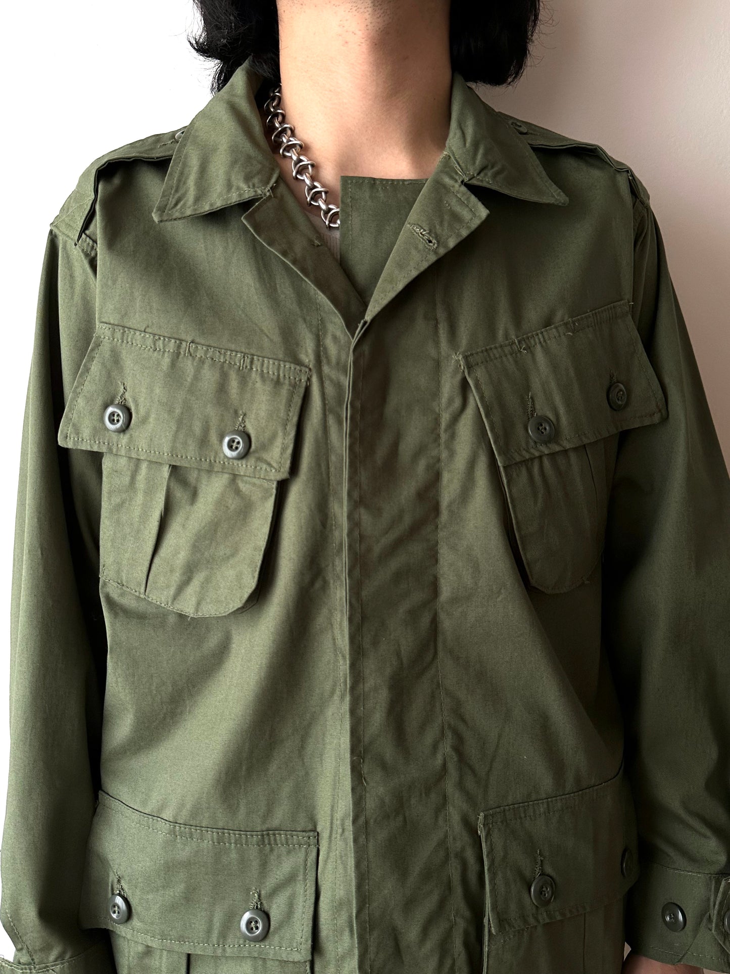 1964s US army jungle fatigue jacket , Dead stock