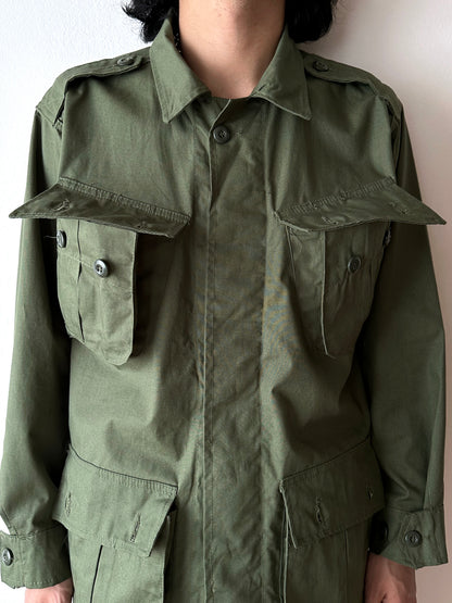 1964s US army jungle fatigue jacket , Dead stock