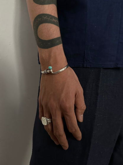 Mexico 925 turquoise hooked bangle