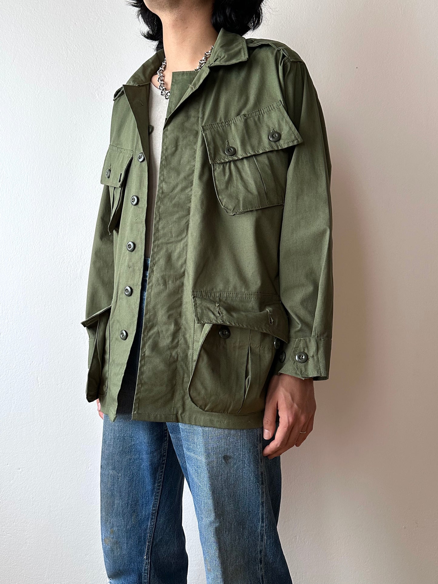 1964s US army jungle fatigue jacket , Dead stock