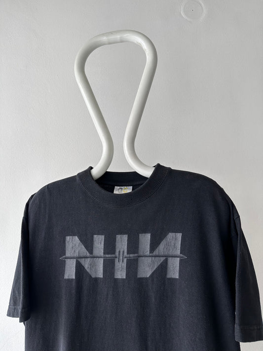 Early 00s NIN - L