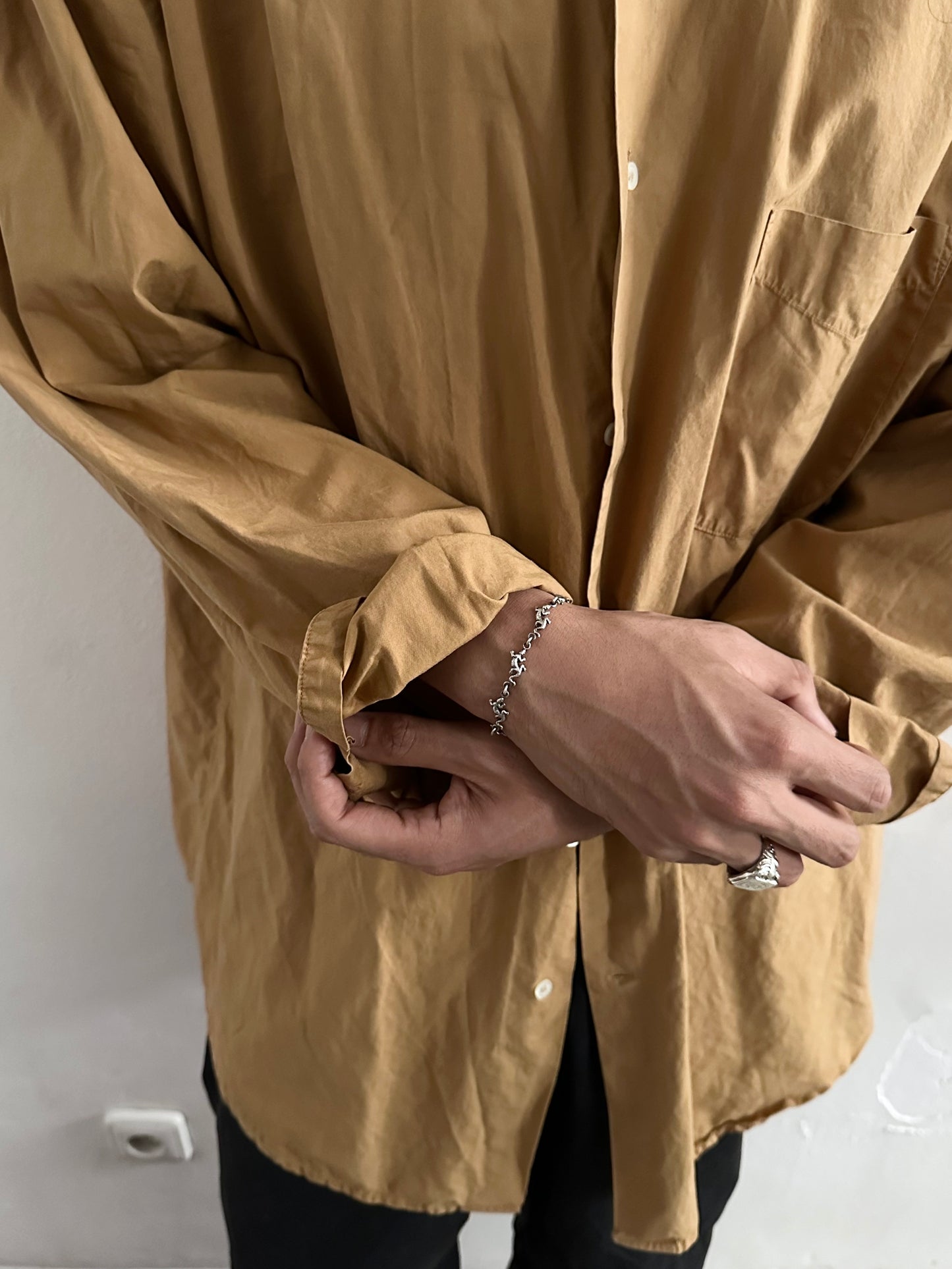 vintage silver salamander bracelet chain lizard gecko queue 925 ヴィンテージ シルバー ブレスレット トカゲ ヤモリ アニマル animal motif reptiles 爬虫類 TOTO プラハ チェコ Prague Praha antique shop store vintage clothing 古着屋 古着