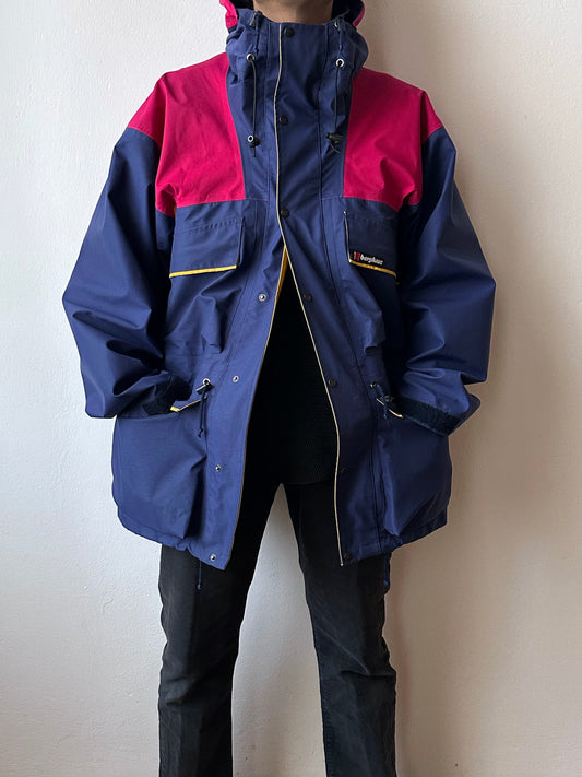 1990's Berghaus Trango Extrem Gore-Tex 90年代 バーグハウス Vintage ヴィンテージ Toto Praha Vintage clothing store 古着屋 プラハ Prague イギリス古着 アウトドア Made in Gt,Britain Made in England