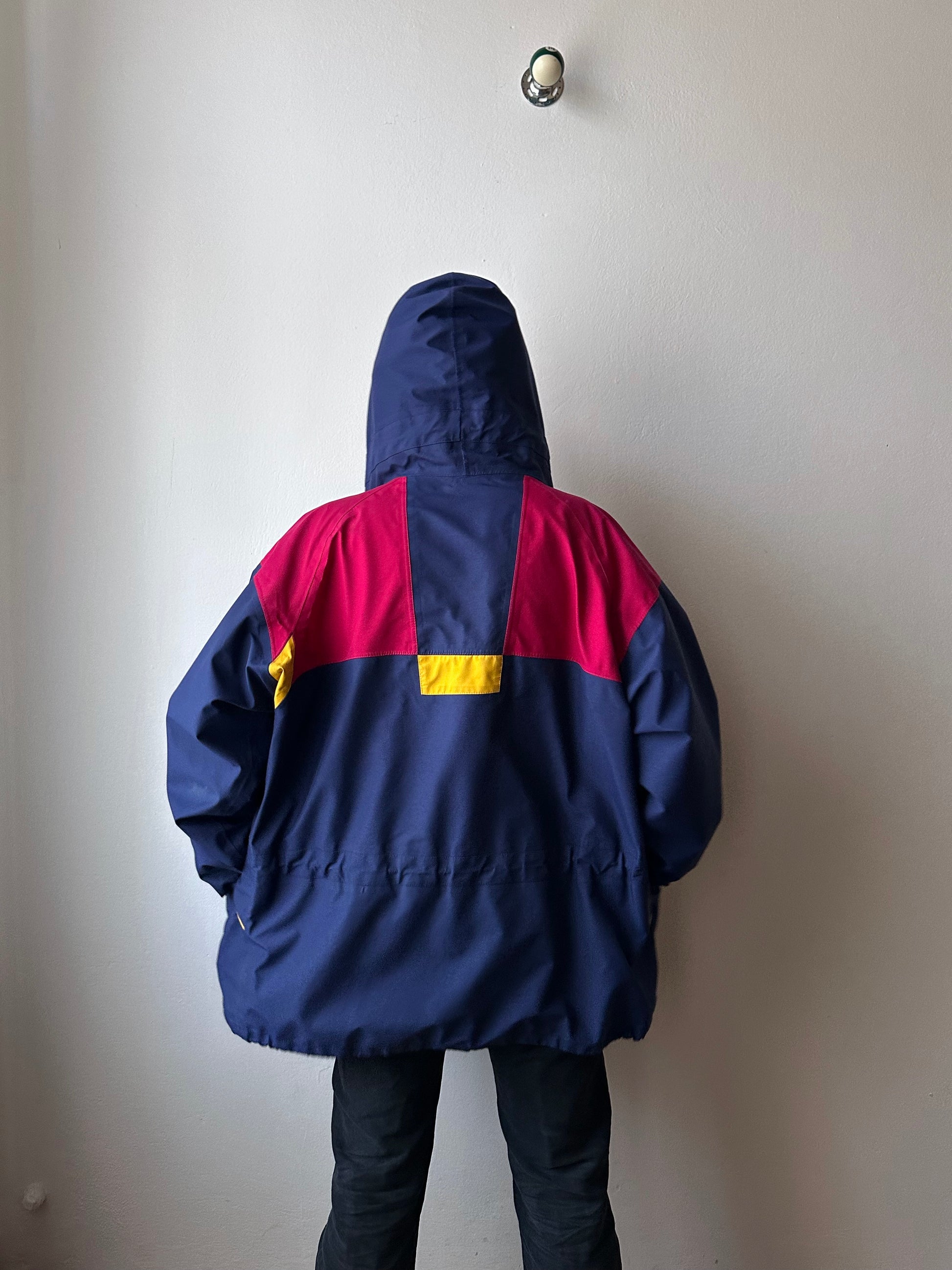 1990's Berghaus Trango Extrem Gore-Tex 90年代 バーグハウス Vintage ヴィンテージ Toto Praha Vintage clothing store 古着屋 プラハ Prague イギリス古着 アウトドア Made in Gt,Britain Made in England