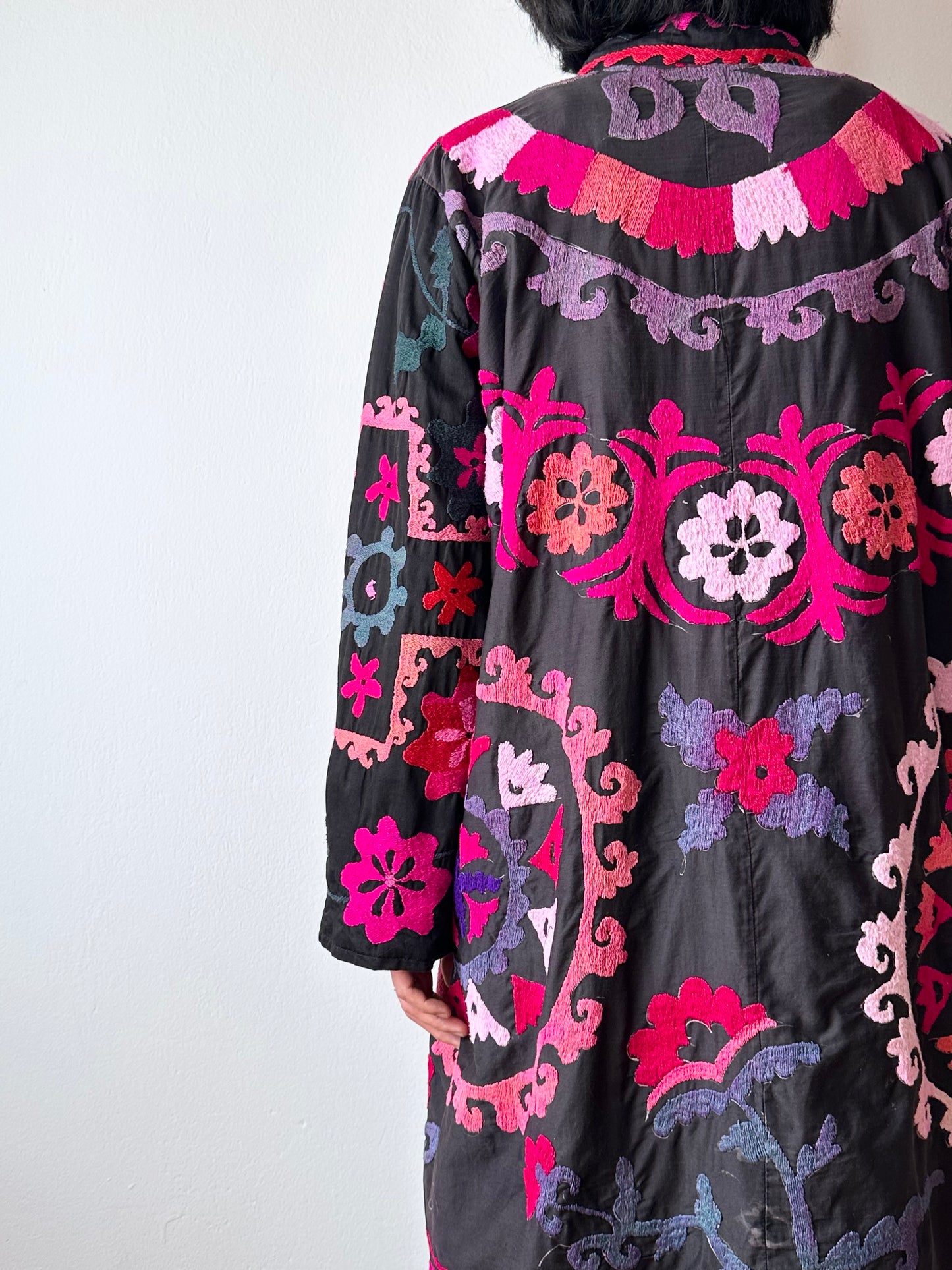 70s Uzbekistan suzani robe