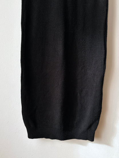 Black knit sleeveless dress