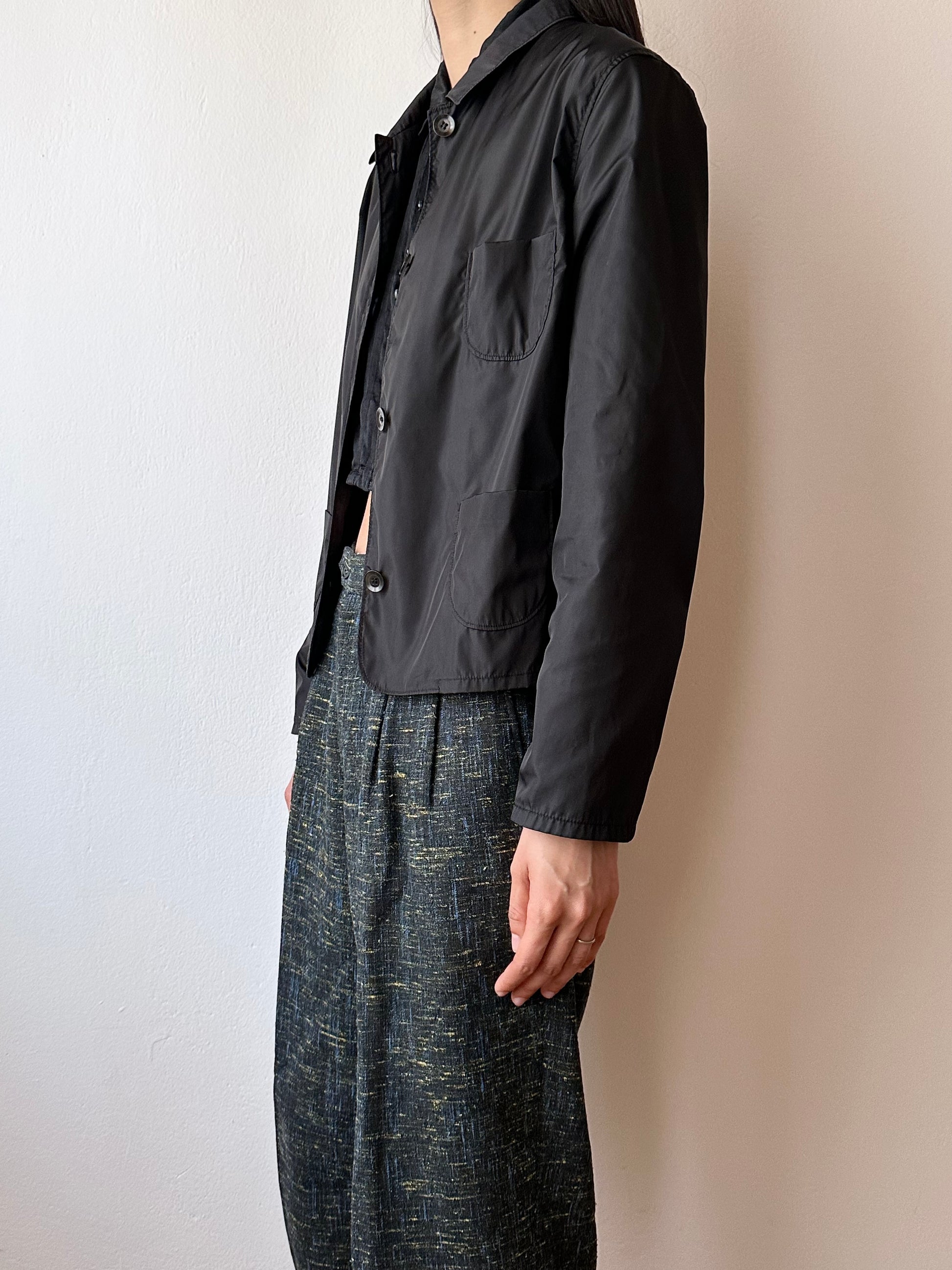 プラハ デザイナーズ アーカイブ 古着 古着屋 ヴィンテージ ショップ Prague Praha vintage shop second hand designers archive store