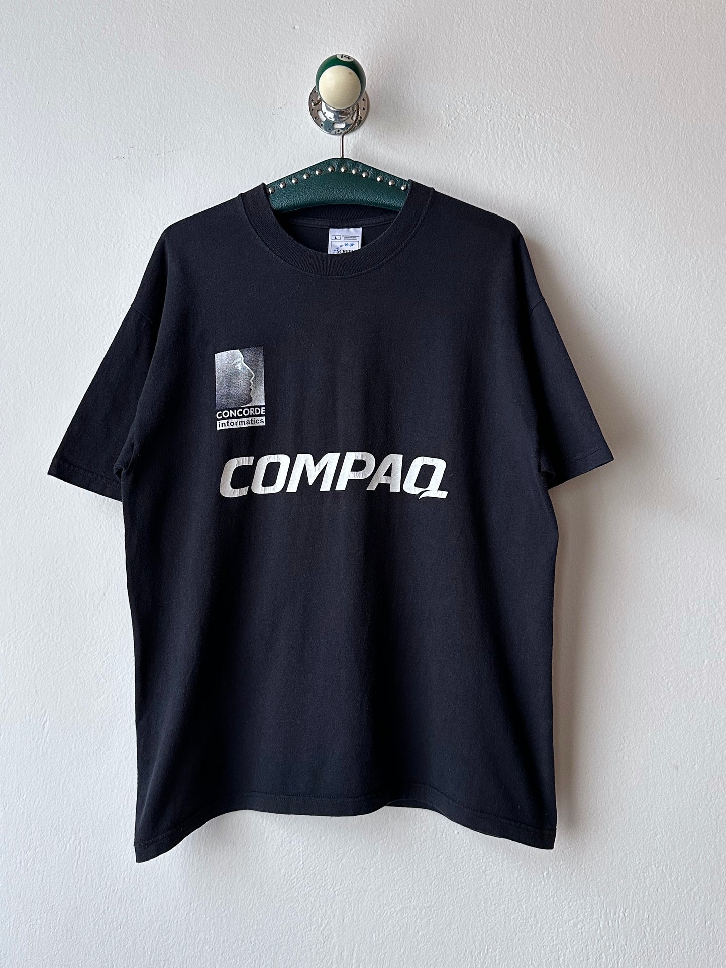 Late 90s COMPAQ - L