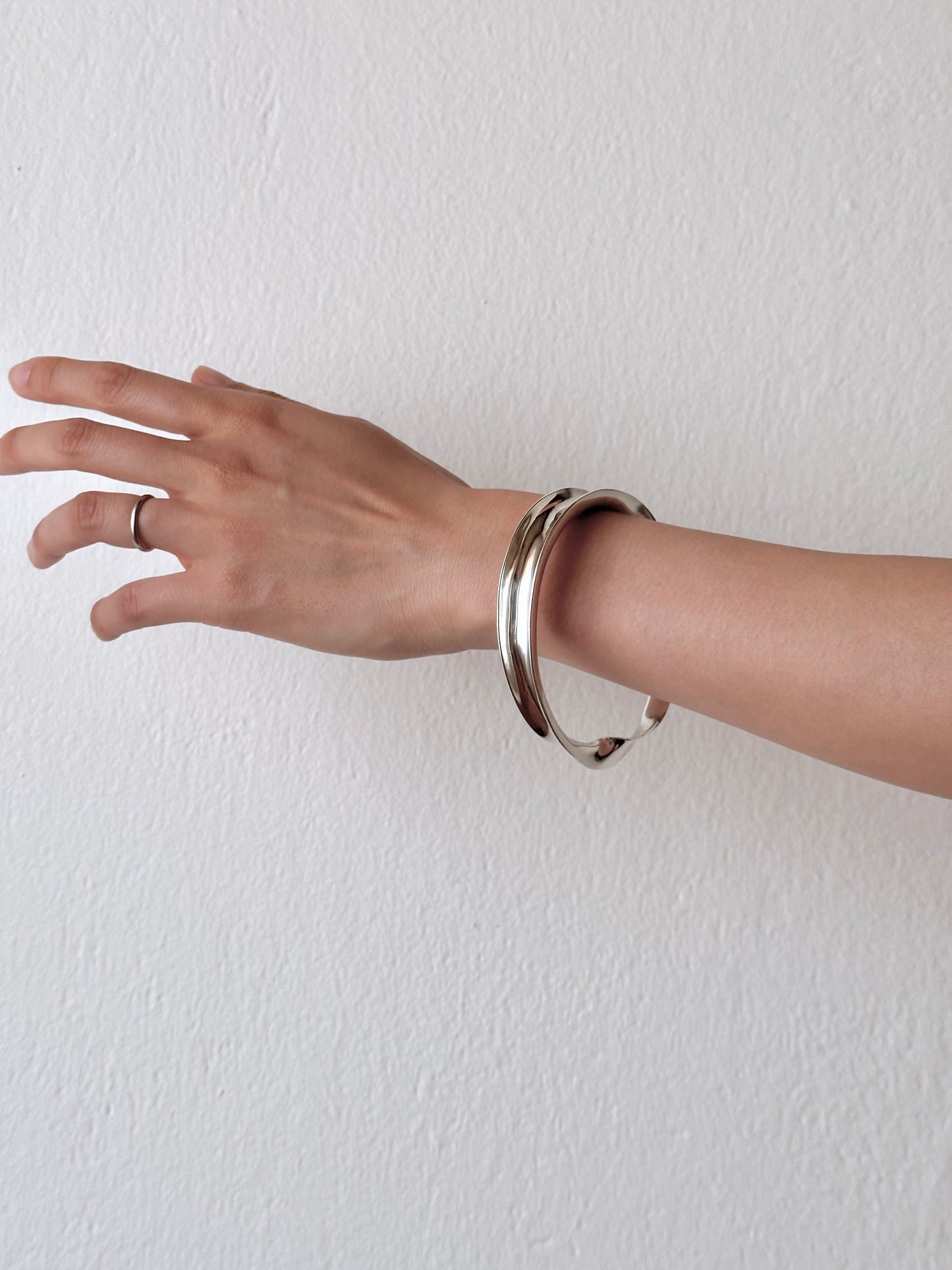 anonymous mobius bangle