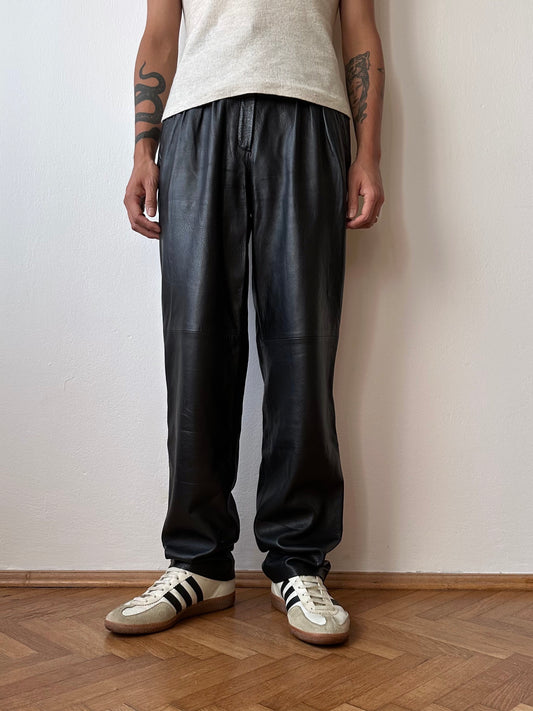 90s KARL LAGERFELD Leather trouser -w27