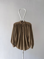 many pleats balloon blouse