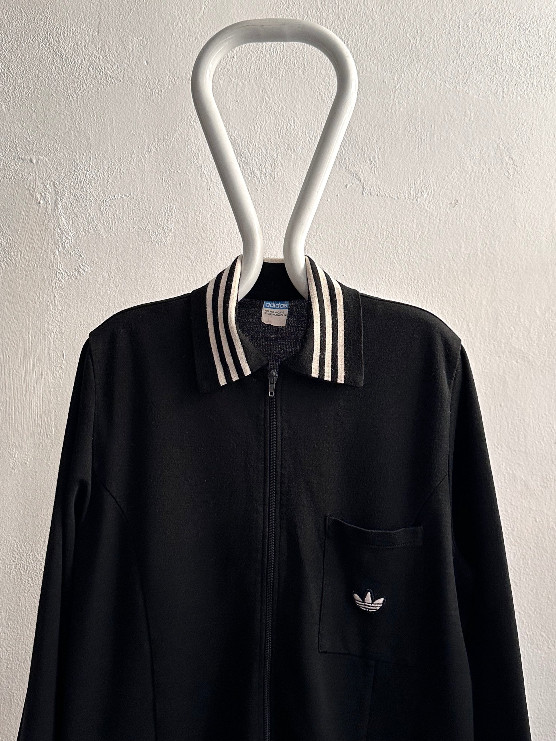 1970's Adidas Schwahn jacket 70年代 アディダス Black 黒 Made in West germany 西ドイツ製 Toto Praha Vintage clothing store Antique shop Prague 古着屋 アンティークショップ プラハ ユーロ古着  ヨーロッパ古着 古着卸 